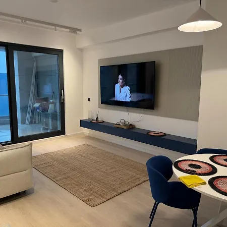 Apartment With A View Of The Sea! Constanta